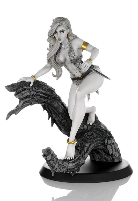 WOMEN DYNAMITE SHEENA QUEEN CAMPBELL B&W STATUE