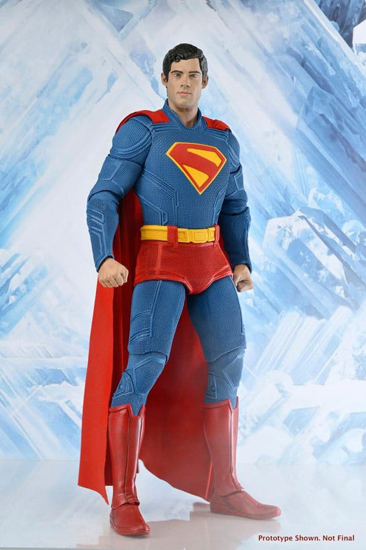 SUPERMAN 2025 1/4 SCALE FIGURE